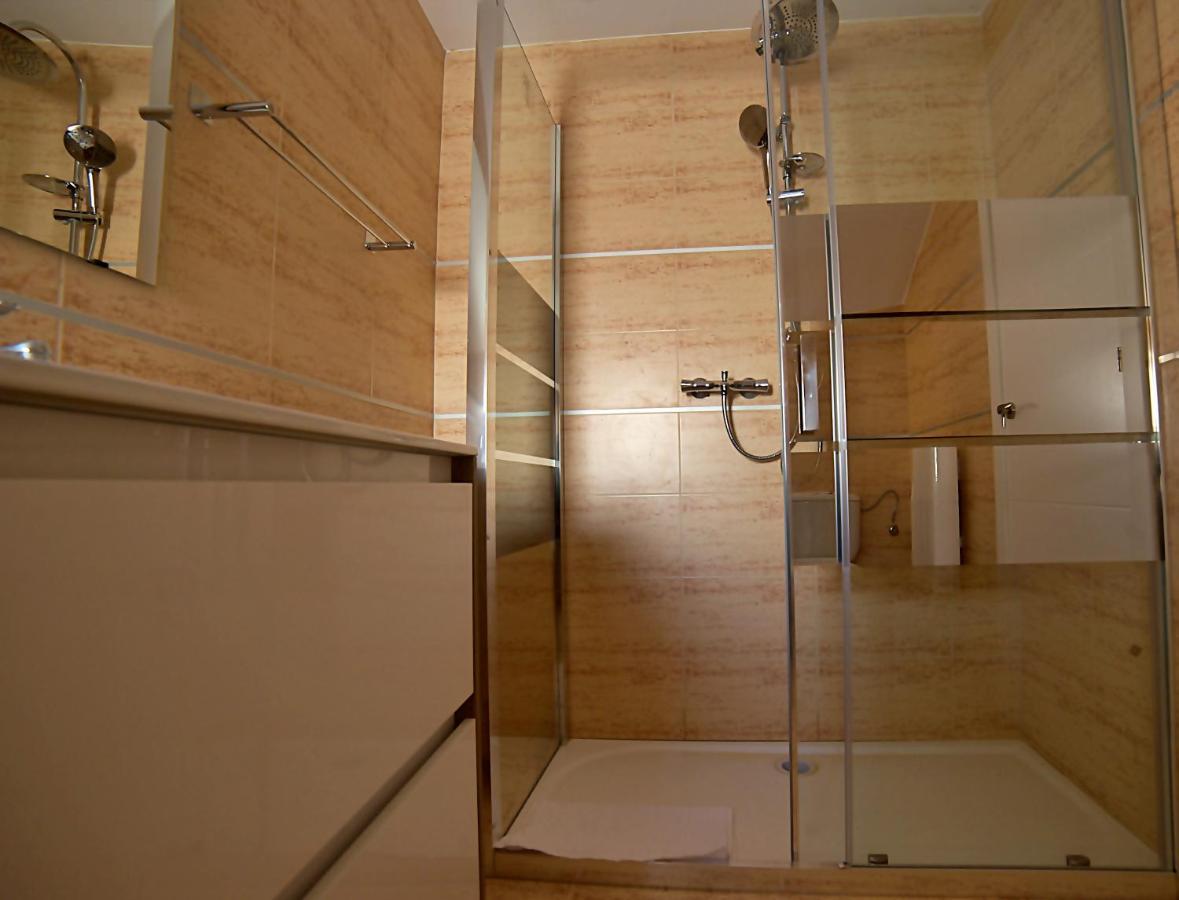 Apartamentos Barrio Humedo Catedral 2 León Exterior foto
